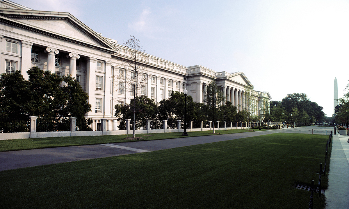 Bank Runs Shake Crypto Markets And Conventional Finance